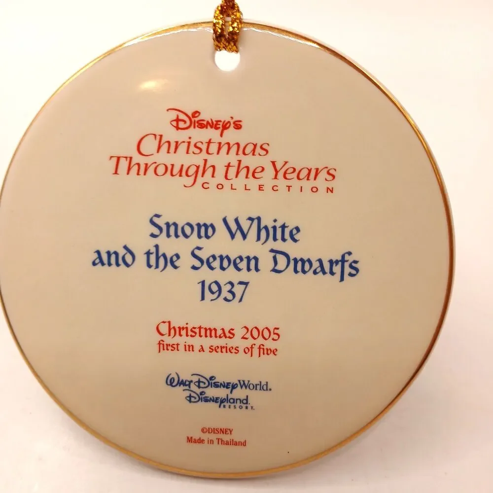 Disneyland Snow White 2005 Ceramic Christmas Ornament Through The Years Series